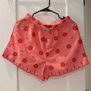 Red Floral Gingham Scallop Shorts